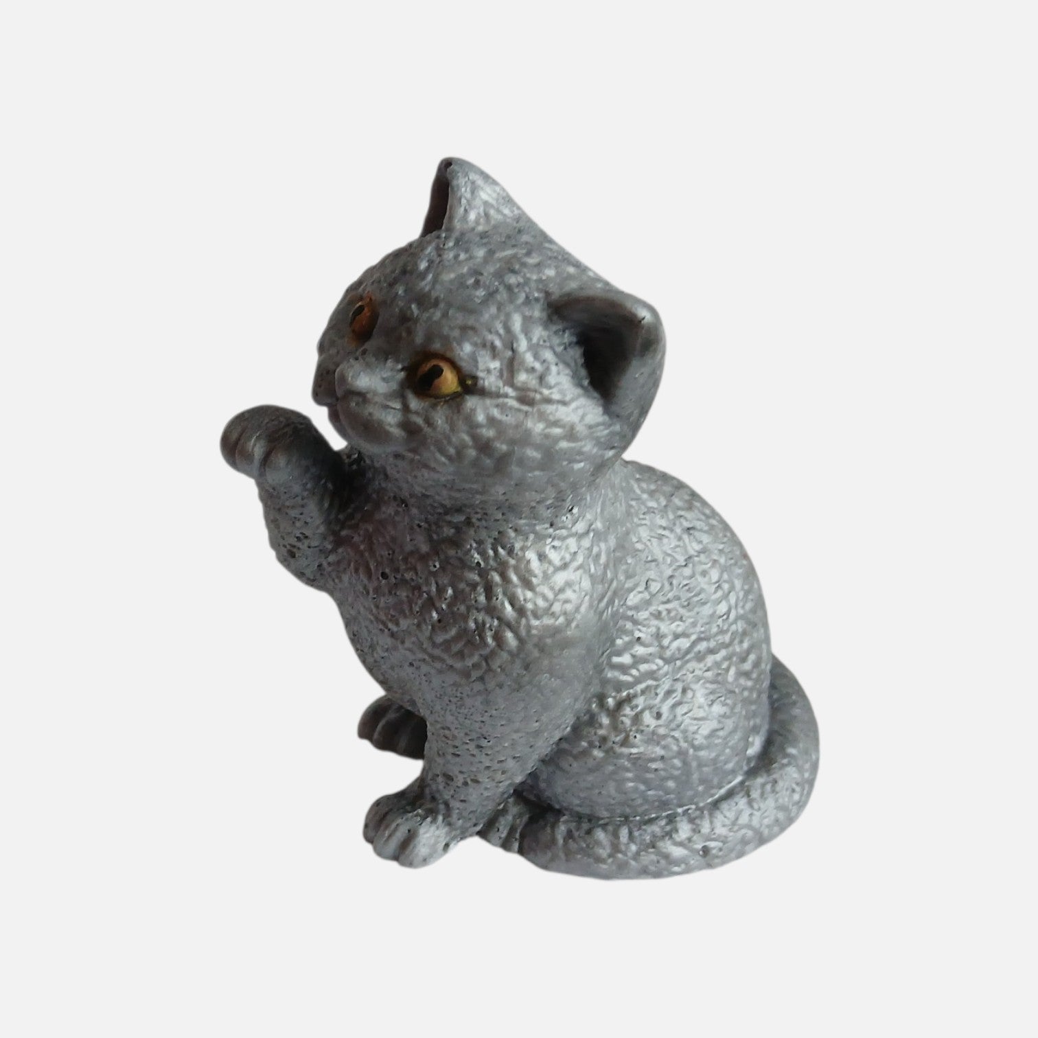Cute hand poured resin cat